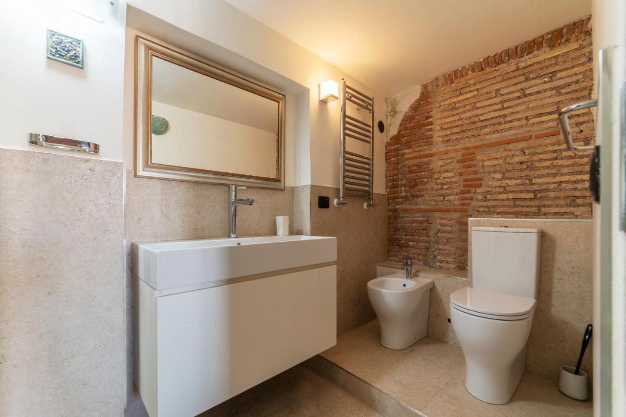 Trastevere Elegant Apartment Рим Екстериор снимка