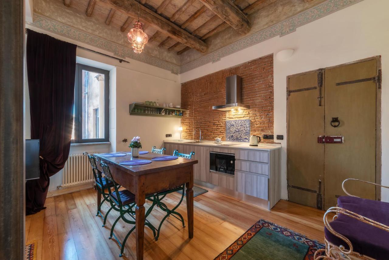 Trastevere Elegant Apartment Рим Екстериор снимка
